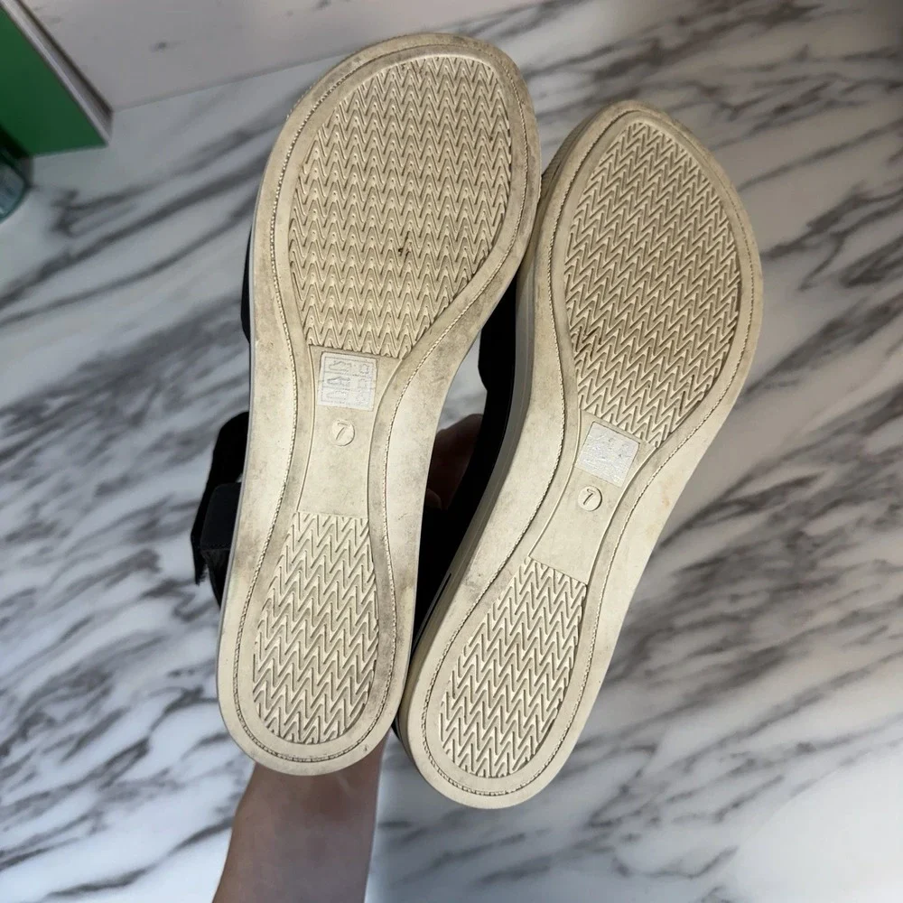 Beckett Simonon sandals suede wedge